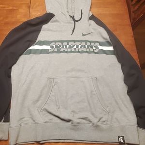 Nike therma fit michigan state hoodie